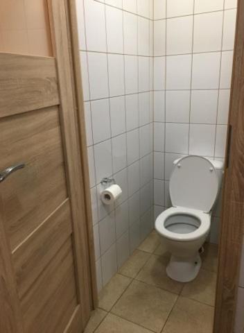 Noclegi Pracownicze Зелонка Экстерьер фото